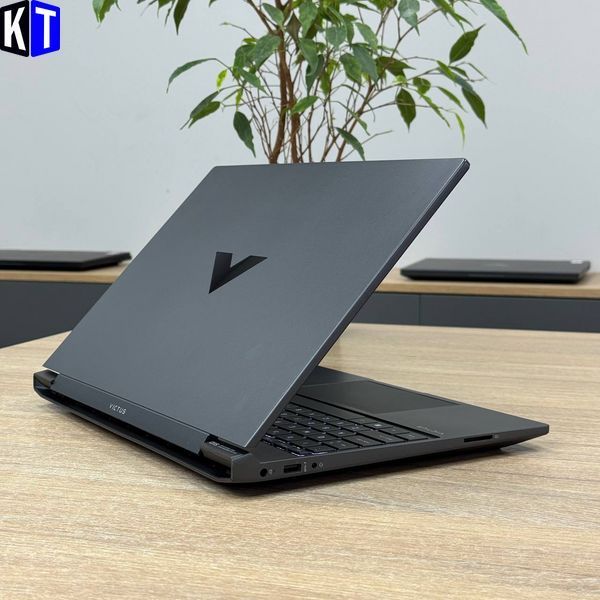 Ноутбук HP Victus 15-fb0xxx 1786 фото