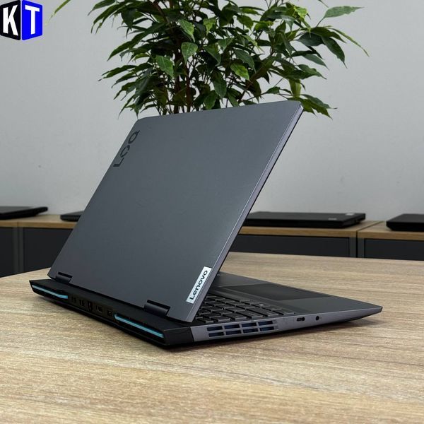 Ноутбук Lenovo LOQ 15IRH8 11925 фото