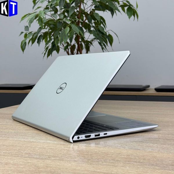 Ноутбук Dell Inspiron 15 3530 12107 фото