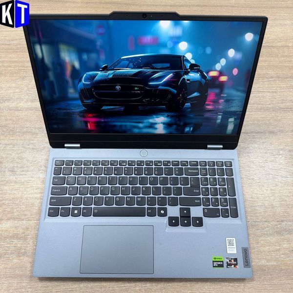 Ноутбук Lenovo LOQ 15ARP9 1742 фото