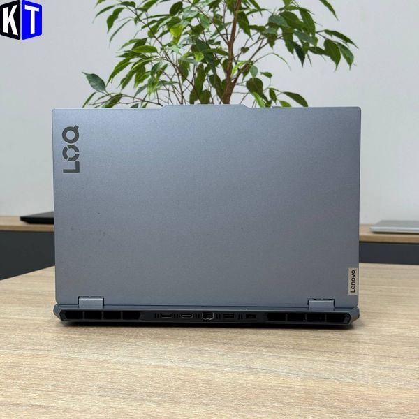 Ноутбук Lenovo LOQ 15ARP9 1742 фото
