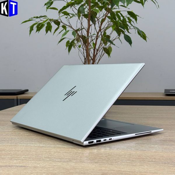 Ноутбук HP EliteBook 860 G10 16inch 12207 фото