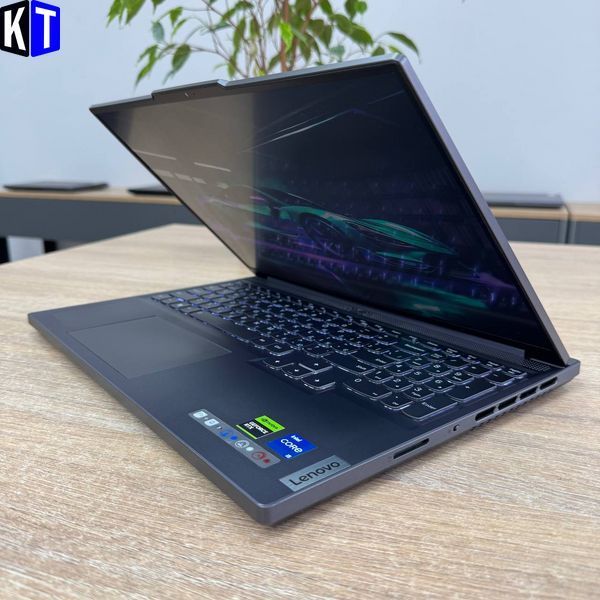 Ноутбук Lenovo Legion Slim 5 16IRH8 12178 фото