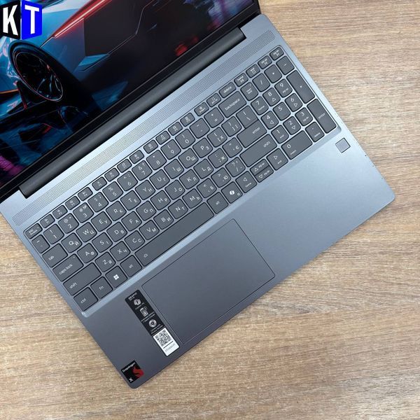 Ноутбук Lenovo IdeaPad Slim 3 15Q8X10 12193 фото