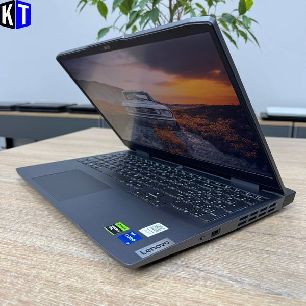Ноутбук Lenovo LOQ 15IRH8  1894 фото