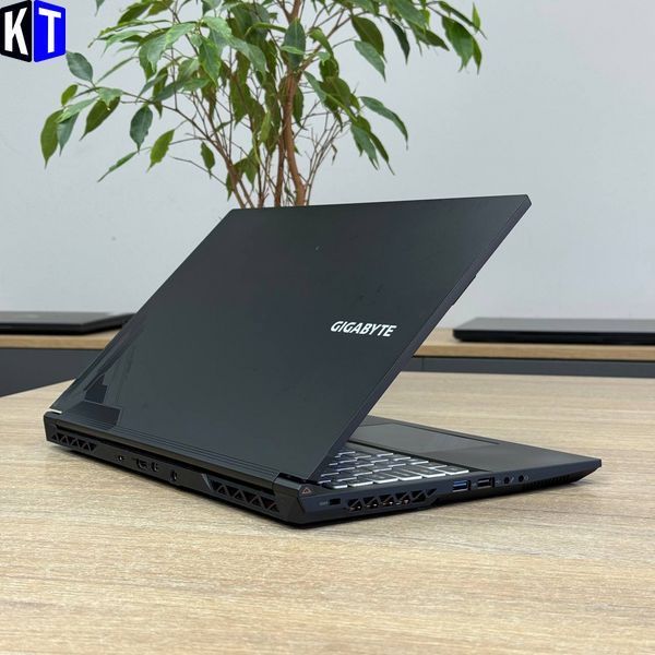 Ноутбук Gigabyte G5 KF5 1725 фото
