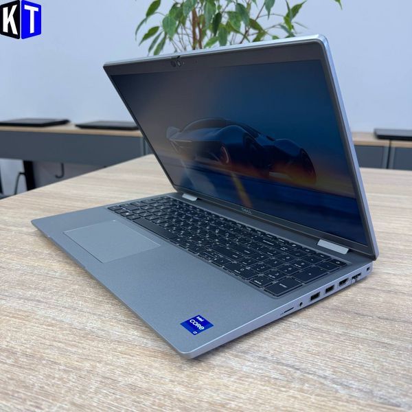 Ноутбук Dell Latitude 5520 12133 фото