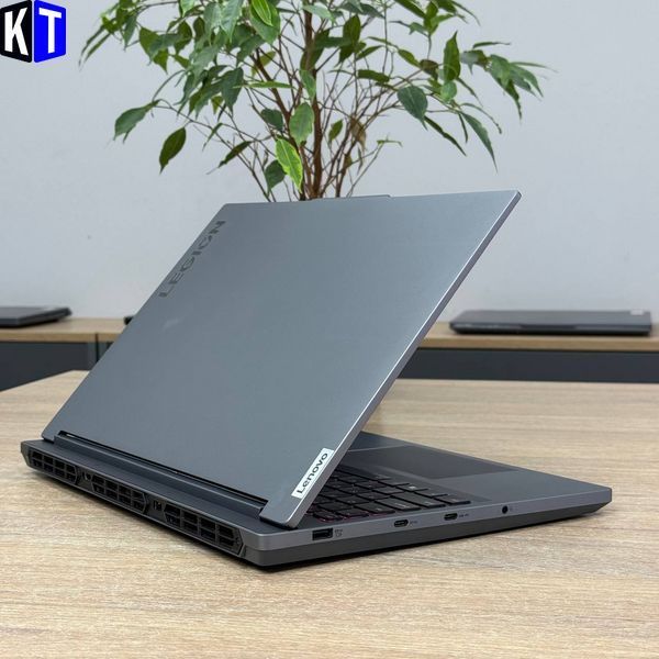 Ноутбук Lenovo Legion 5 16IRX9 1844 фото