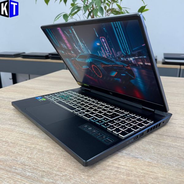 Ноутбук Acer Predator PHN16-71 12226 фото