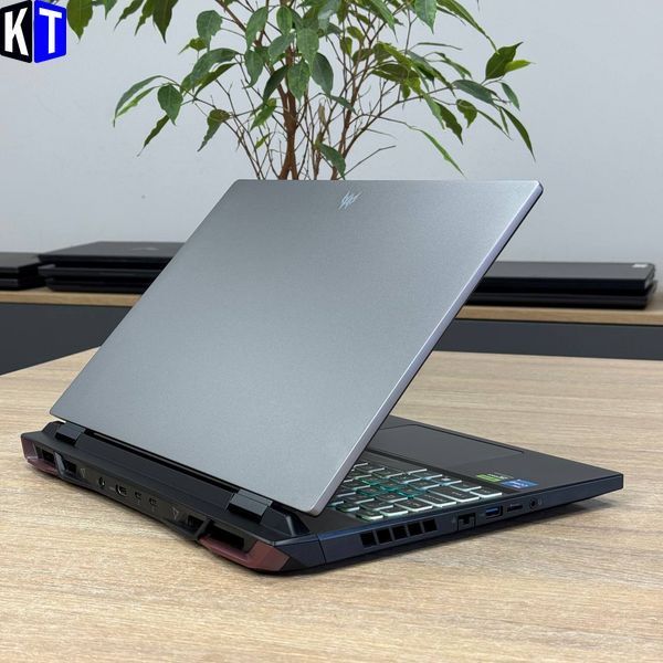 Ноутбук Acer Predator PHN16-71 12226 фото
