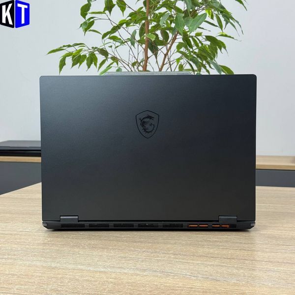 Ноутбук MSI Cyborg 15 B2RWEKG 1856 фото