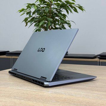 Ноутбук Lenovo LOQ 17IRX10 12112 фото