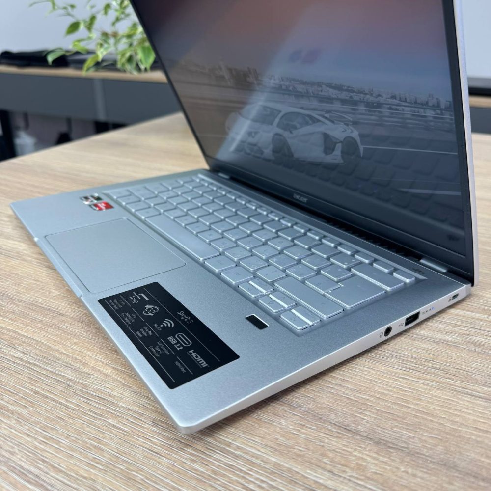 Ноутбук Acer Swift SF314 - Зображення 3