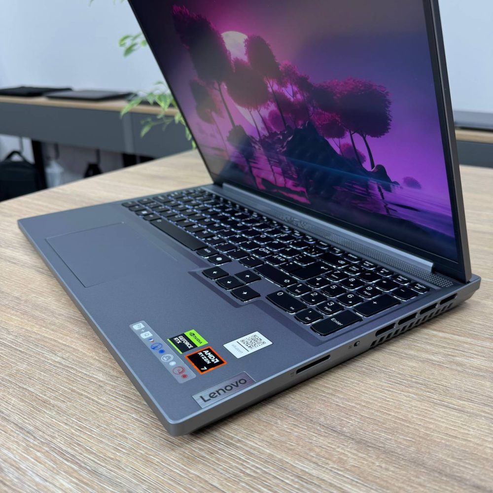 Lenovo Legion Slim 5 16AHP9 - Зображення 3