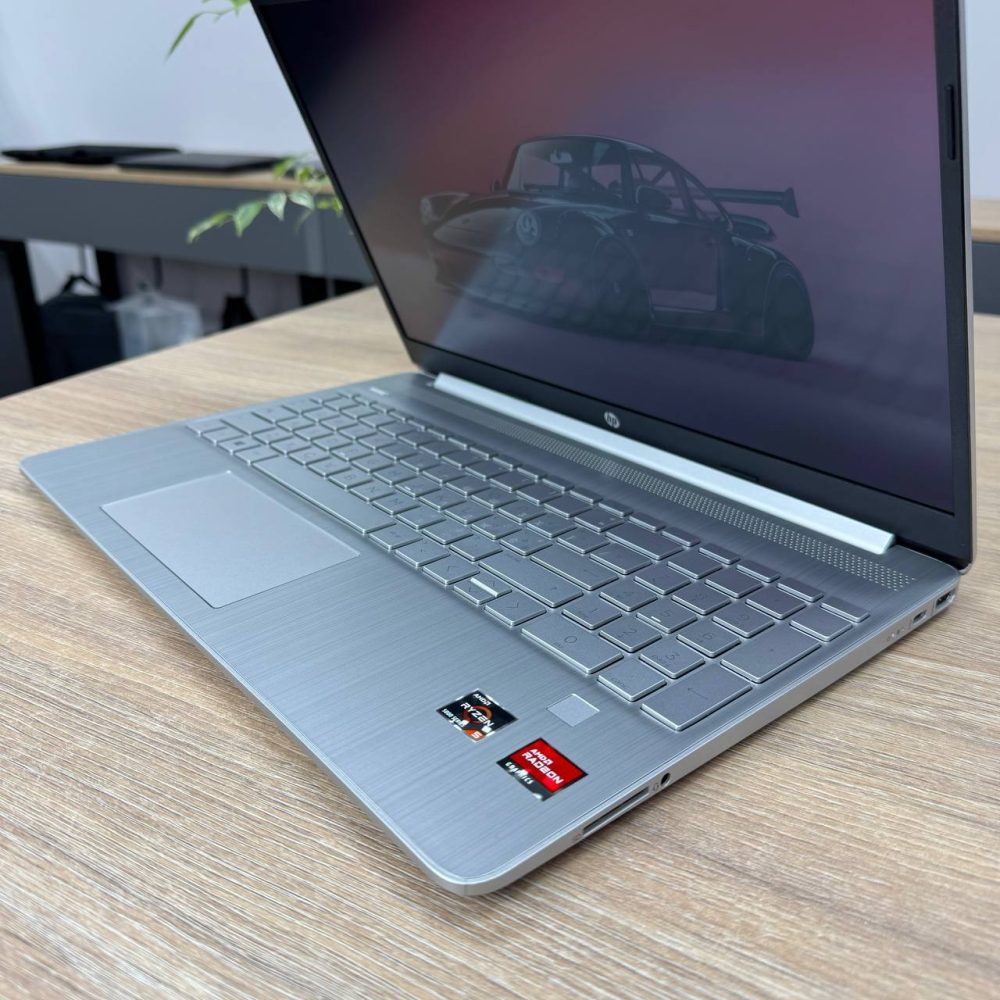 Ноутбук  HP Laptop 15S - Зображення 3