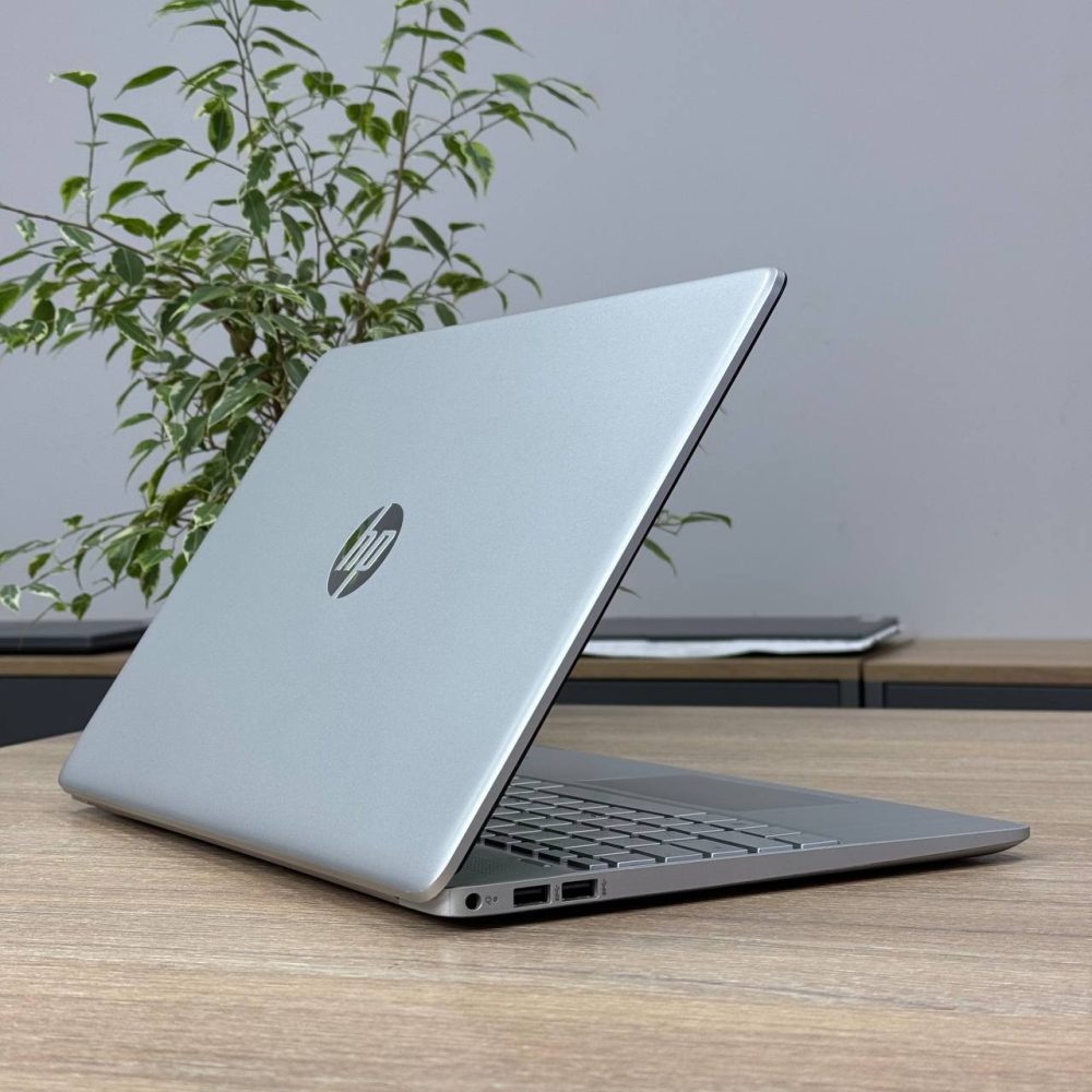 Ноутбук  HP Laptop 15S - Зображення 4