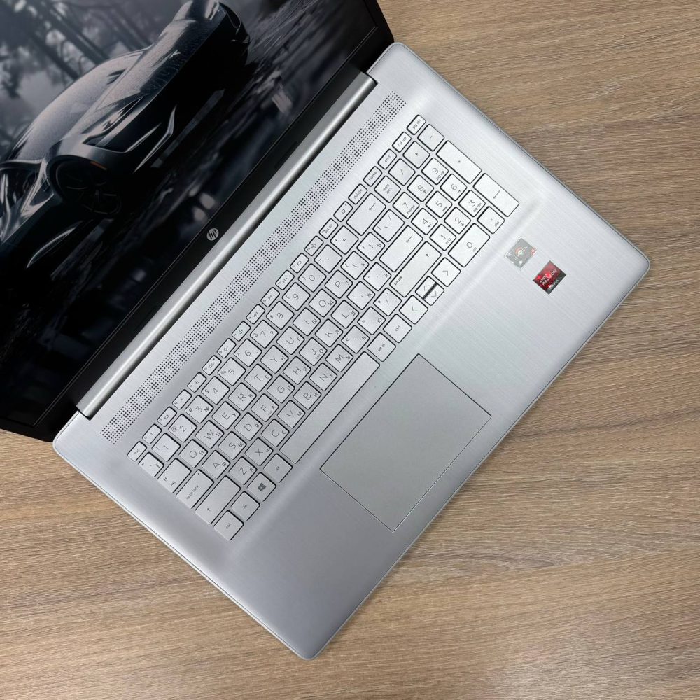 Ноутбук HP Laptop 17-cp2xxx - Зображення 2