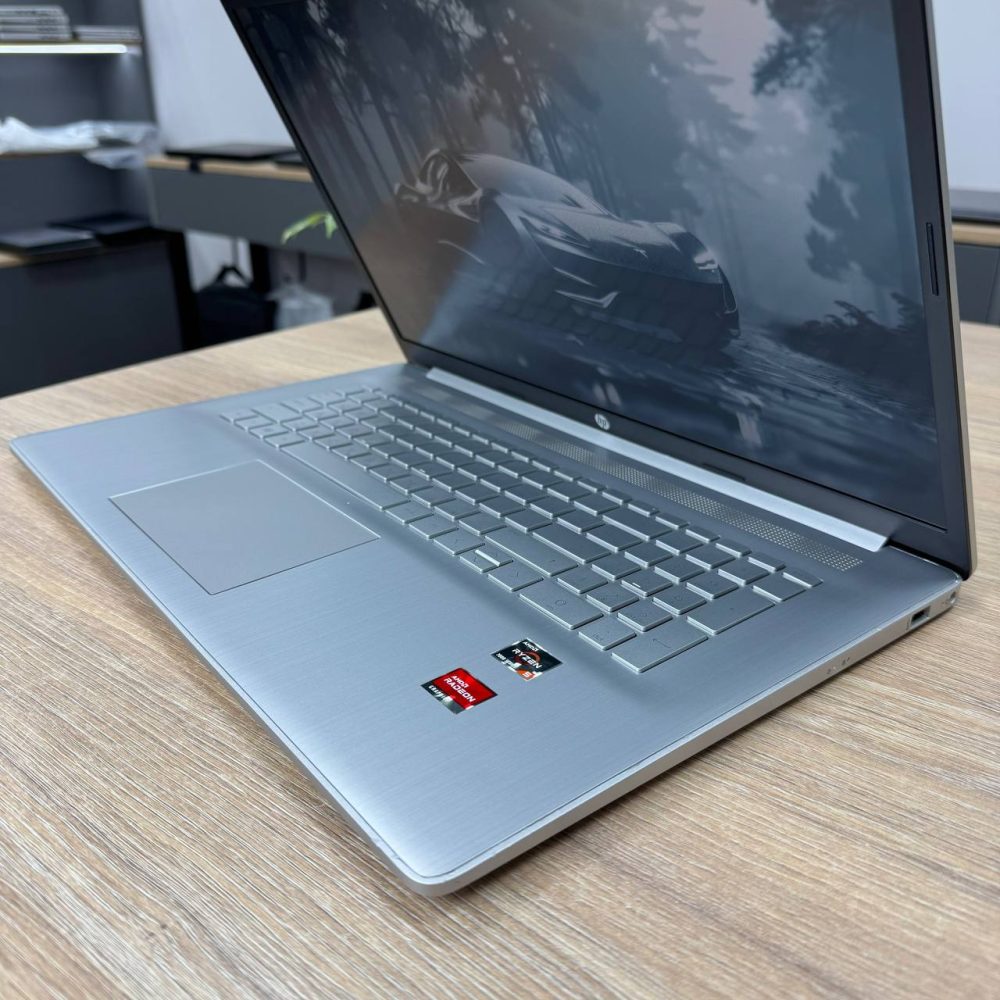 Ноутбук HP Laptop 17-cp2xxx - Зображення 3