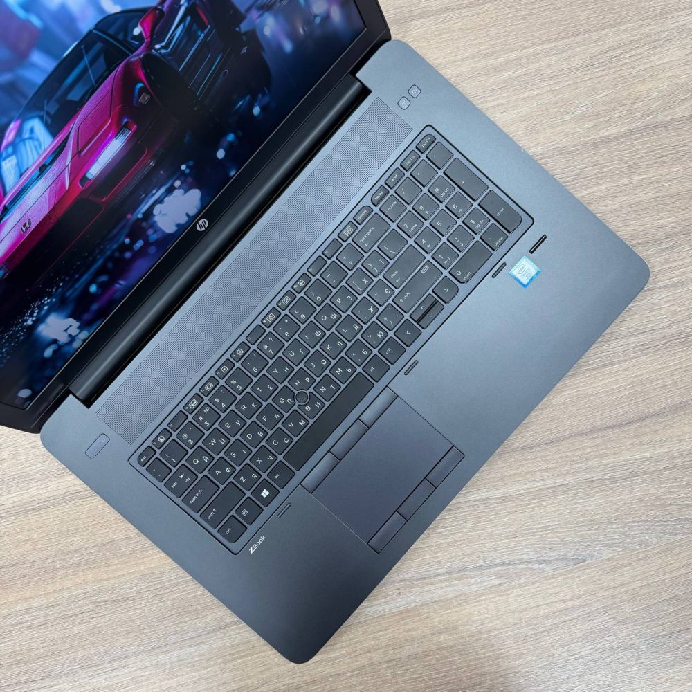 Ноутбук HP ZBook 17 G3 - Зображення 2