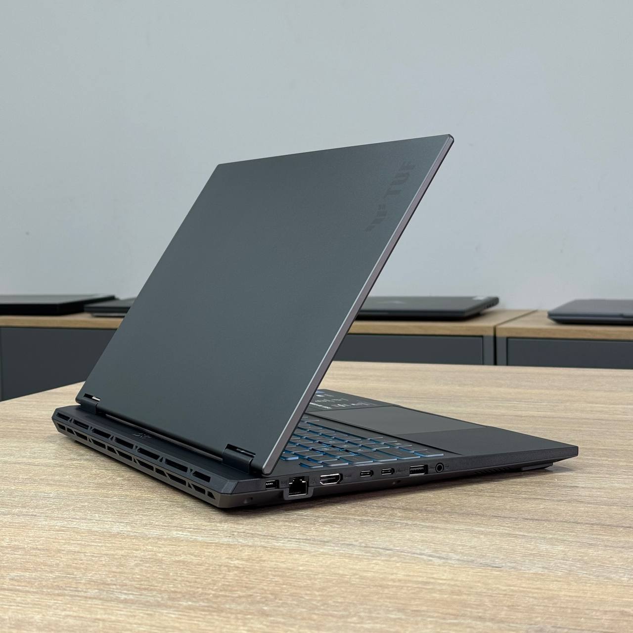 Ноутбук Asus Tuf F16 FX608JMR - Зображення 7