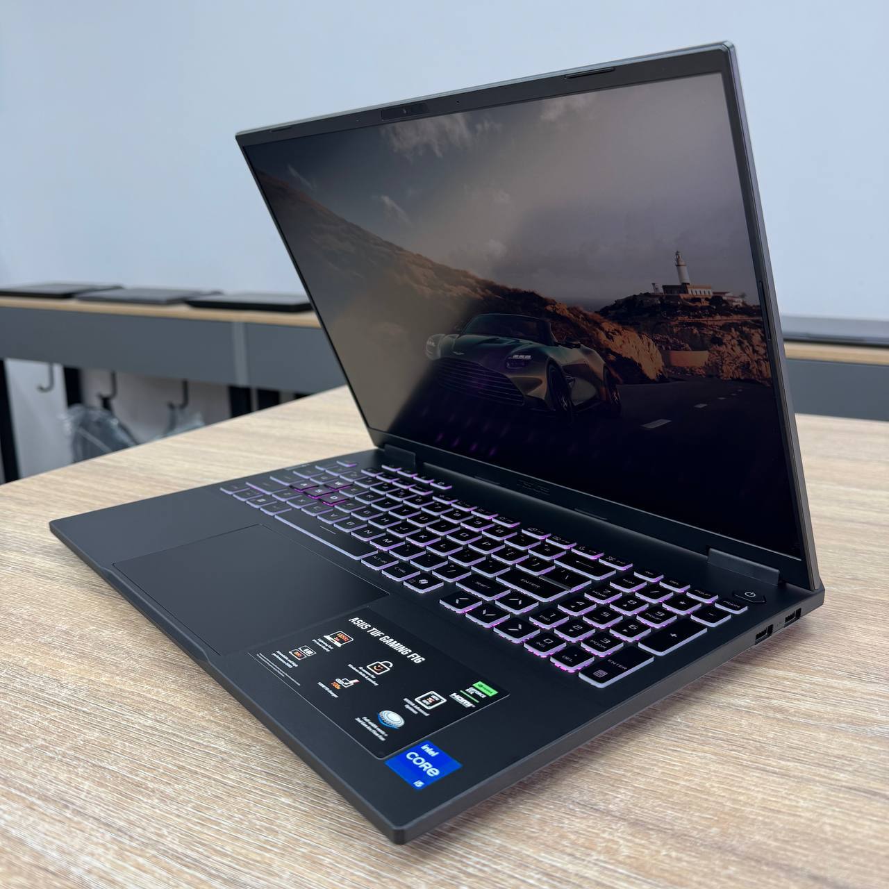 Ноутбук Asus Tuf F16 FX608JMR - Зображення 5