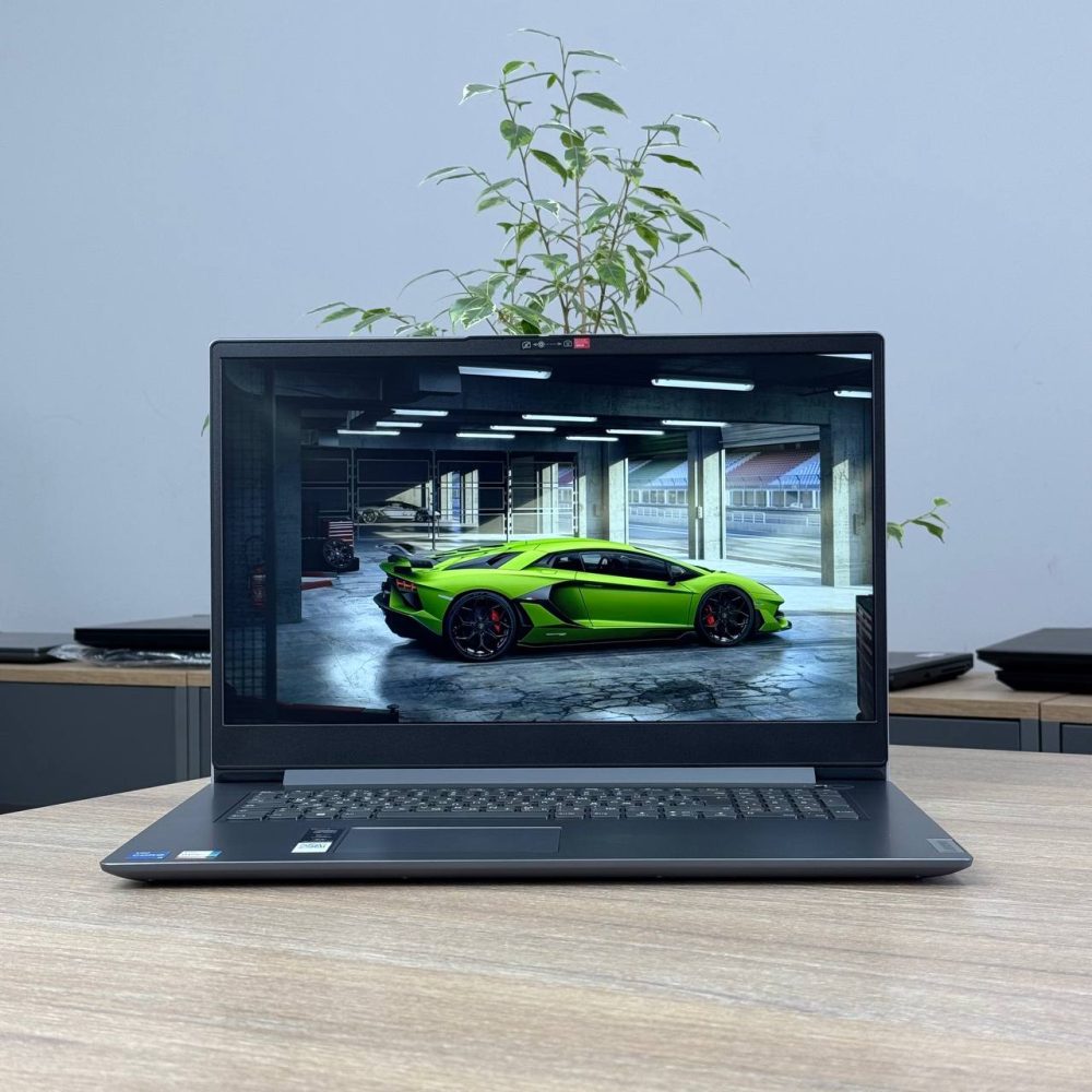 Ноутбук Lenovo IdeaPad 3 17IAU7