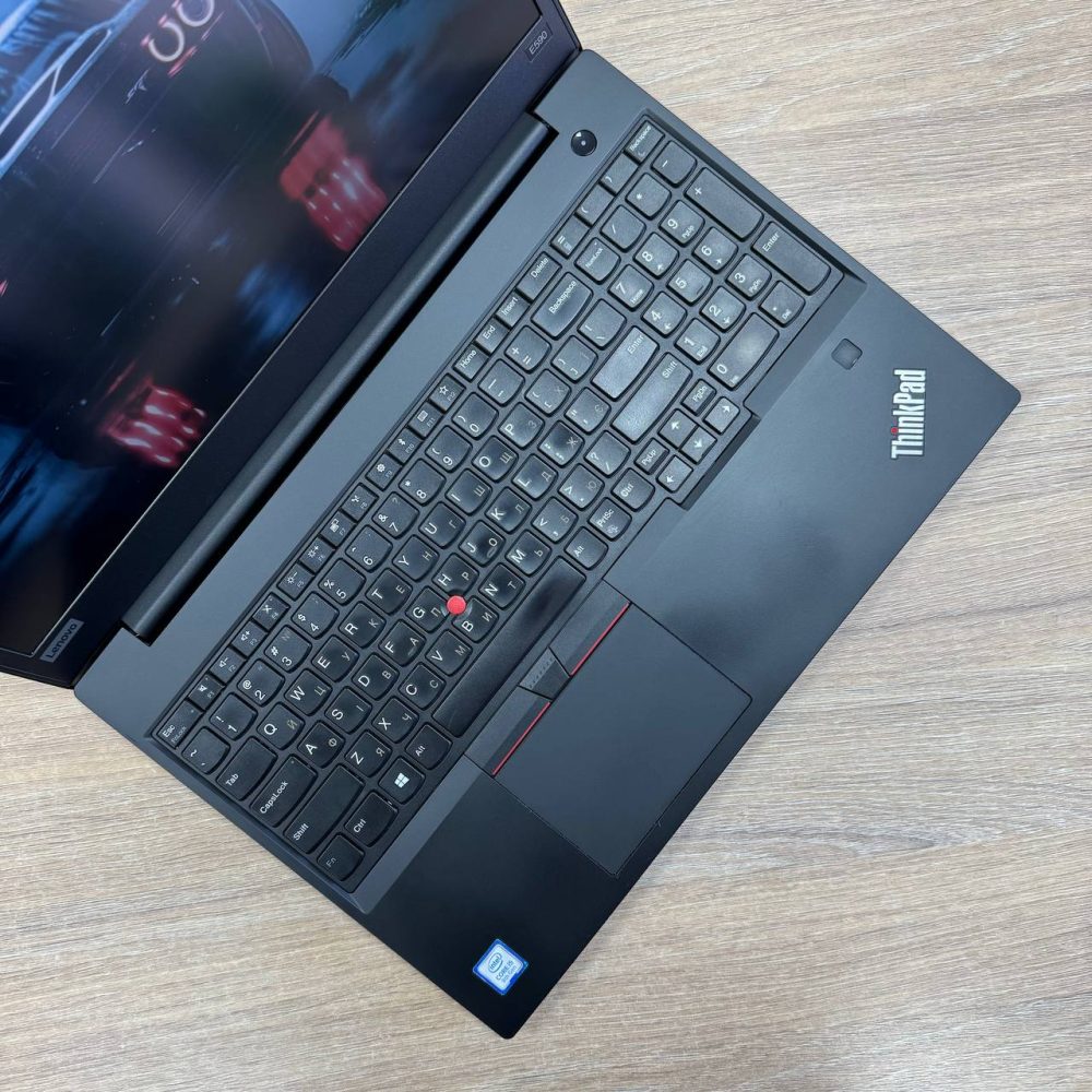 Ноутбук Lenovo ThinkPad E590 - Зображення 2