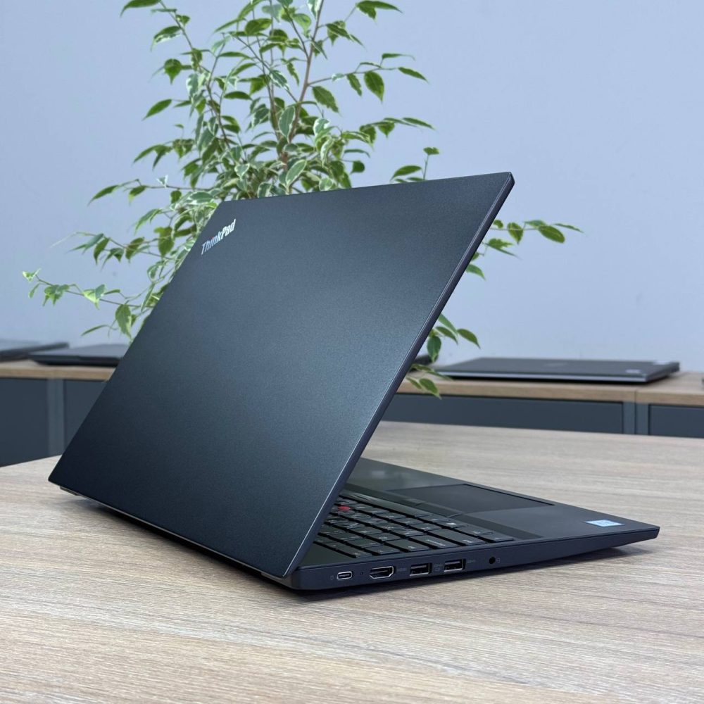 Ноутбук Lenovo ThinkPad E590 - Зображення 4