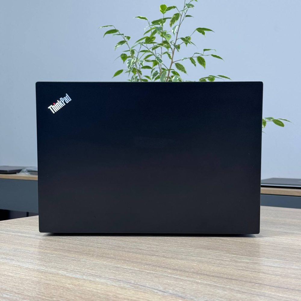 Ноутбук Lenovo ThinkPad E590 - Зображення 5