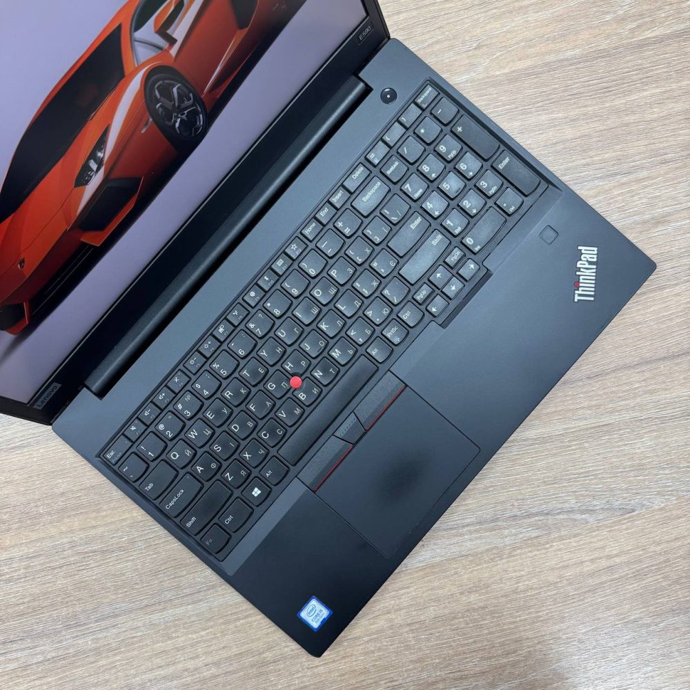 Ноутбук Lenovo ThinkPad E590 - Зображення 2