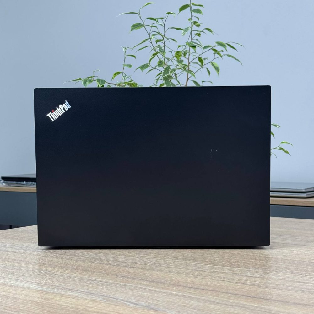 Ноутбук Lenovo ThinkPad E590 - Зображення 5