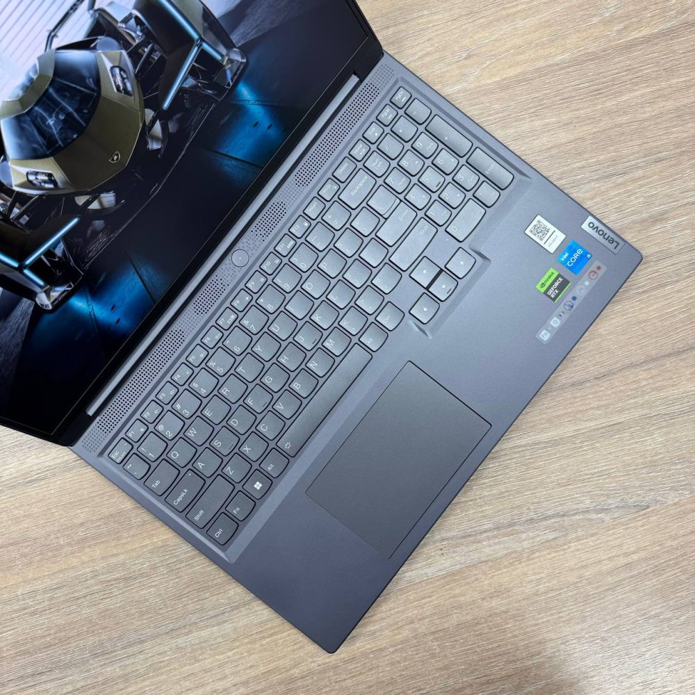 Ноутбук Lenovo Legion Slim 5 16IRH8 - Зображення 2