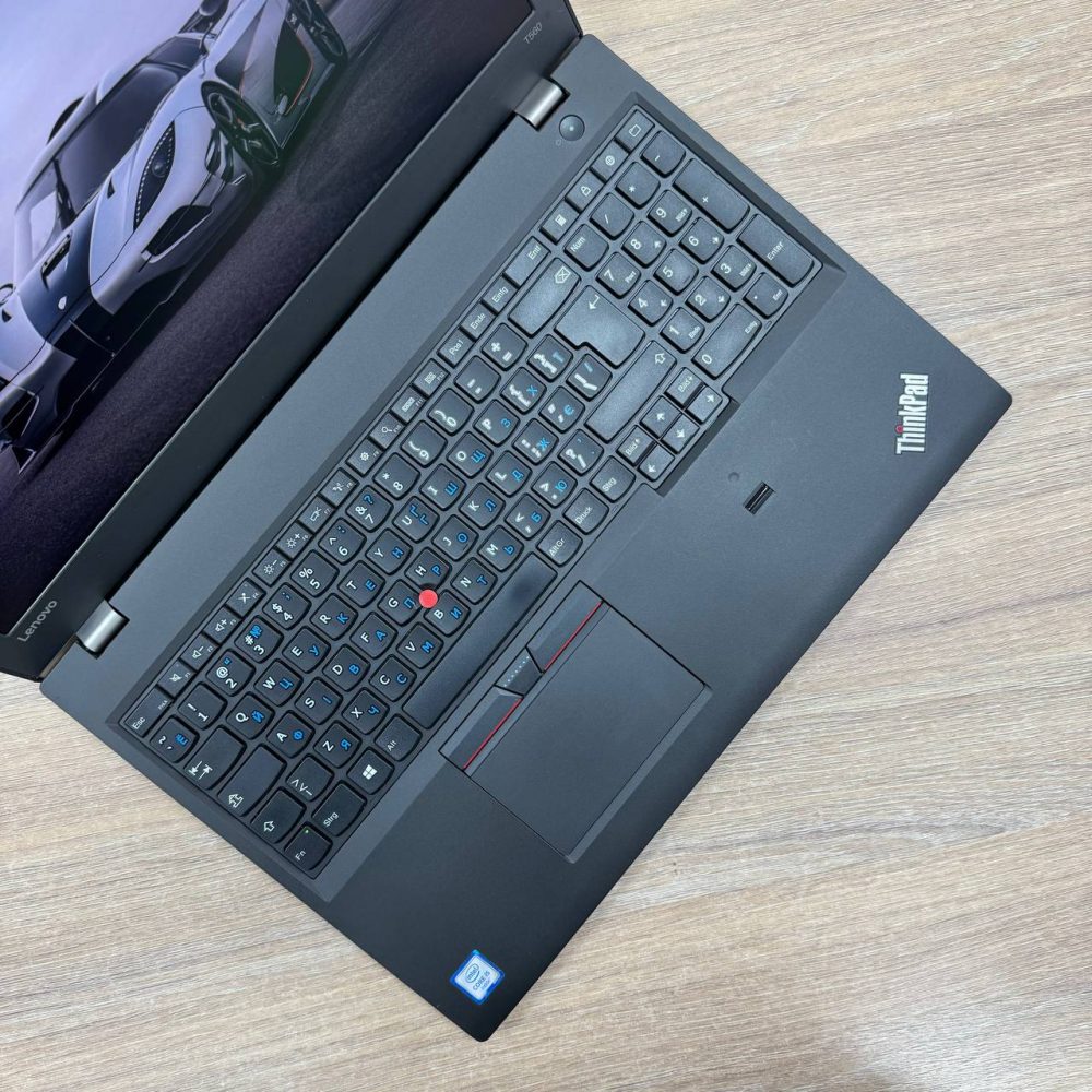 Ноутбук Lenovo ThinkPad T560 - Зображення 2