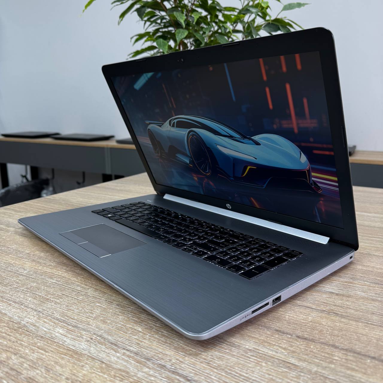 Ноутбук HP 470 G7 - Зображення 3