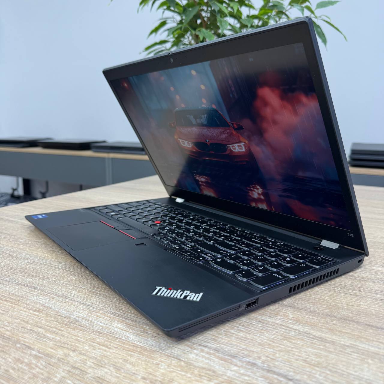 Ноутбук Lenovo ThinkPad T15 Gen 2i - Зображення 3