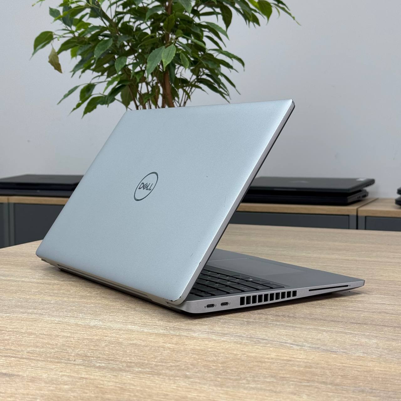 Ноутбук Dell Latitude 5520 mx450 - Зображення 7