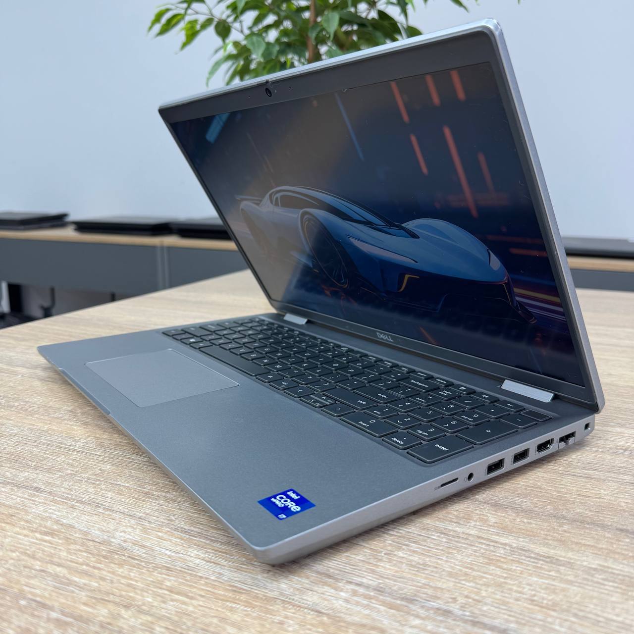 Ноутбук Dell Latitude 5521 mx450 - Зображення 7